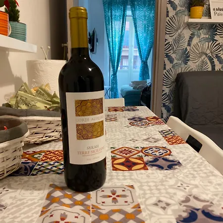 A Casa Di Irene - Loft In Sicily - Centro Di Apartment Palermo