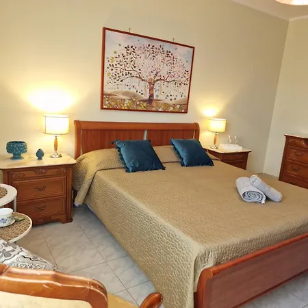 Lorenzo Guest With Free Private Parking-- Cantieri Culturali Apartment Palermo