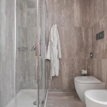 Palazzo Sovrana Serviced Luxury アパートホテル パレルモ