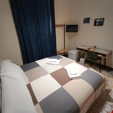 Bed & Breakfast Sixty One *