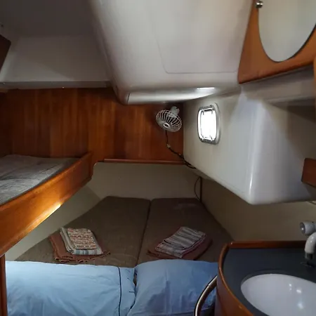 Botel Gloria Sailing Palermo