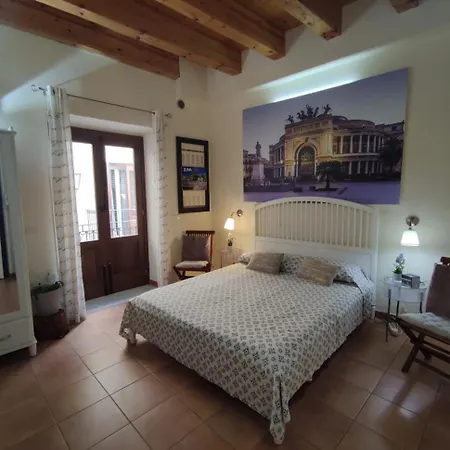 Appartamento Casetta In Centro Guascone Palermo