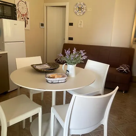 Fronte Mare Arenella Bed & Breakfast *