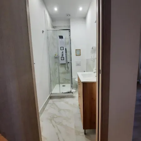 Le Di Via Meccio Guest house