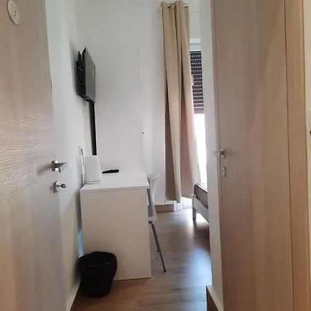 Le Di Via Meccio Guest house