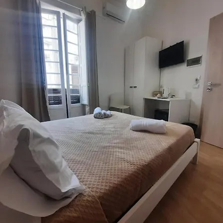 Le Di Via Meccio *