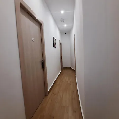 Le Di Via Meccio