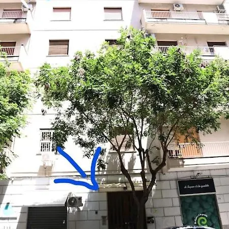 Apartment La Casa Del Maggiore, Tra Mare E Centro *