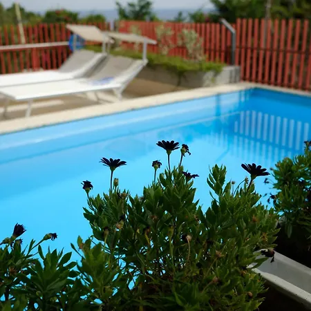 Sea & Pool 2 *