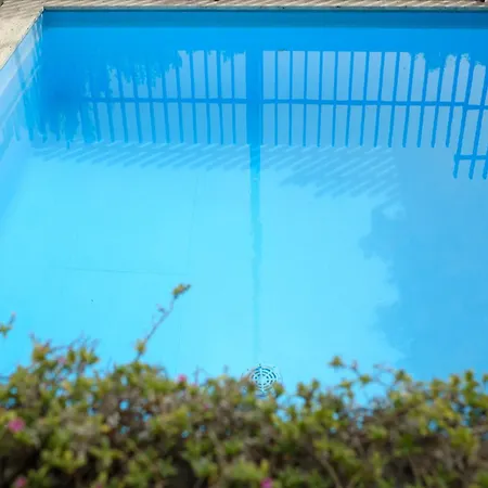 Villa Sea & Pool 2 *