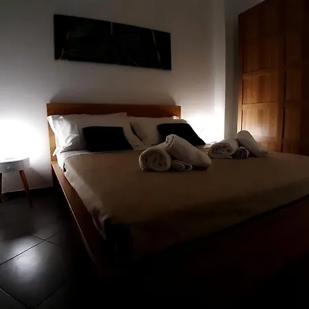 Casina Al 32 Palermo
