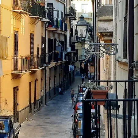 Casina Al 32