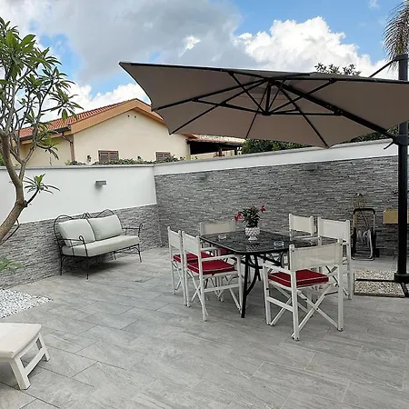 Coki House Holiday home *