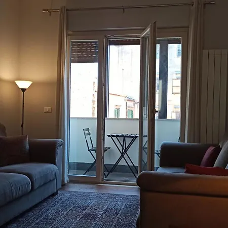My Way - - - Palazzo San Matteo בית הארחה