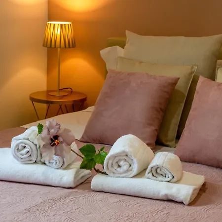 Megna - Paradise Bed & Breakfast