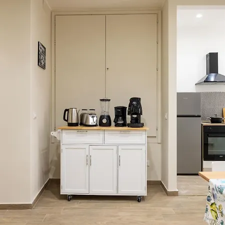 Marina Apartment *