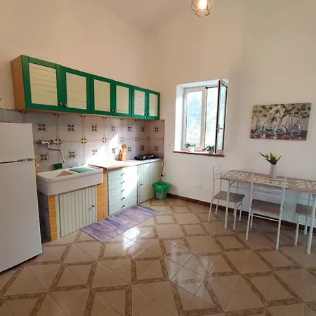 Holiday home La Casetta Degli Ulivi *