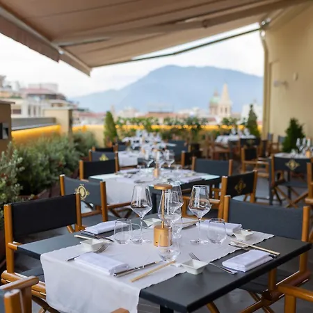 Grand Et Des Palmes Hotel