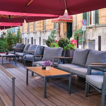 Grand Et Des Palmes Hotel