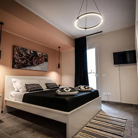 Apartment King's House *