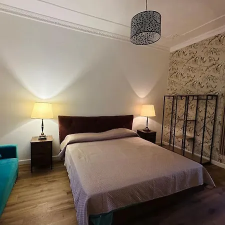 Lily Apartment