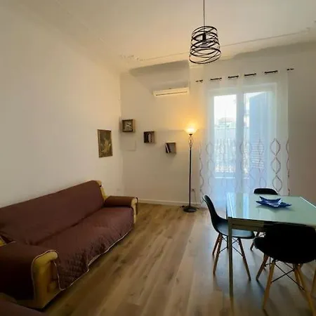 Lily Apartment