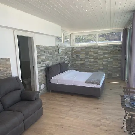 Attico Sul Mare - & Apartment
