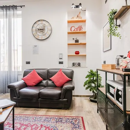 Panurban Bed & Breakfast 2*