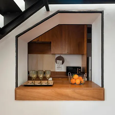Vicolo Paterno Apartment
