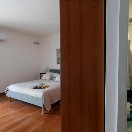 Apartment Vicolo Paterno Palermo