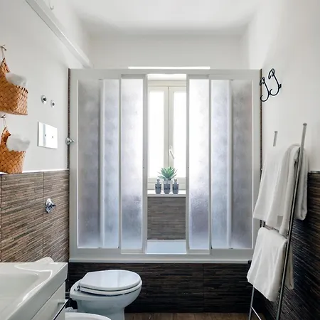 Vicolo Paterno Apartment