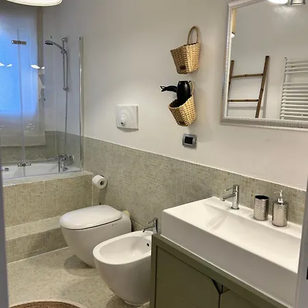Vicolo Paterno Apartment *