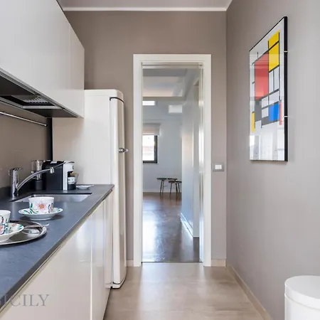 Aparthotel Edward By Domusicily *