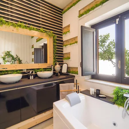 Holiday home Pet Friendly In With Kitchen