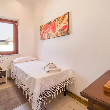 Pet Friendly In With Kitchen Holiday home Palermo