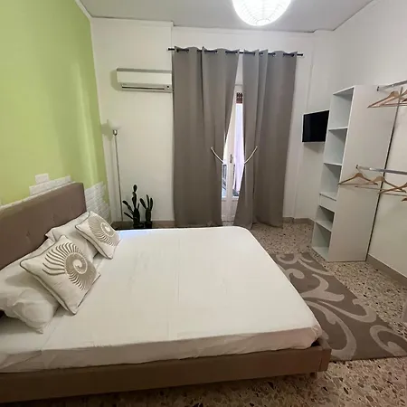 Casa Dei Nonni Di Yuri * Palermo