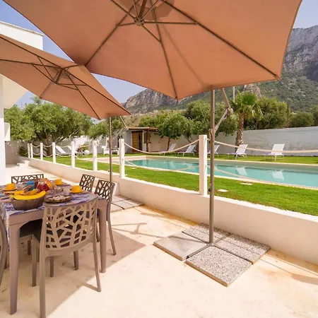 Holiday home Pet Friendly In With Kitchen *