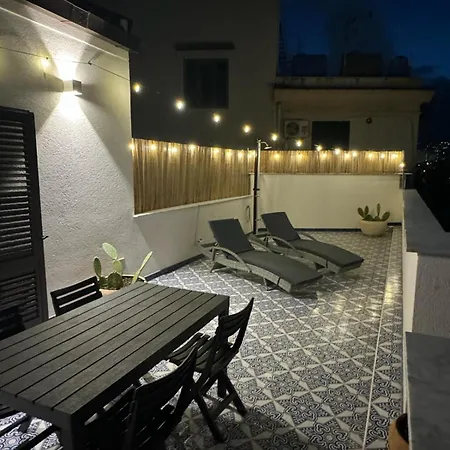 Zisa Apartment