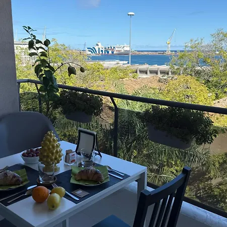Location10 Bed & Breakfast