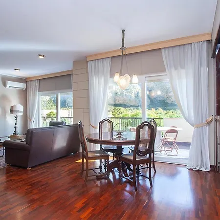 Casa Adele Apartment *