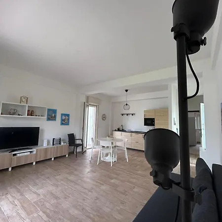La Bianca Villa *
