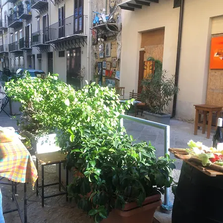 Cassari Bed & Breakfast Palermo