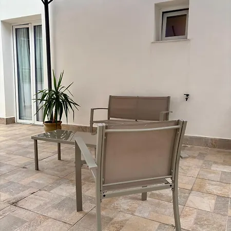Balcony & Terrace Near Attractions *