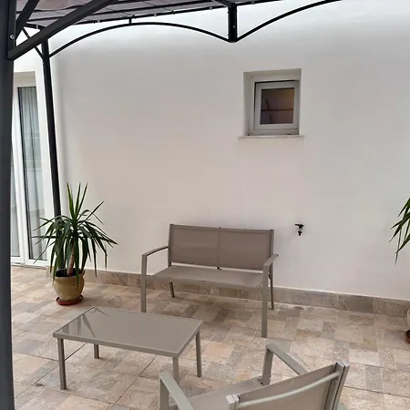 Balcony & Terrace Near Attractions * Palermo