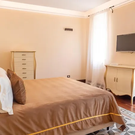 Hotel Alliata Di Pietratagliata 5*