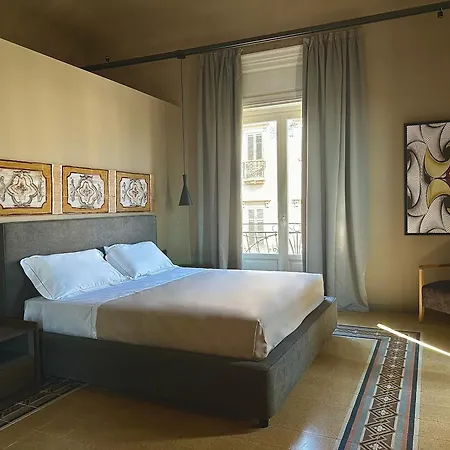 ホテル Palazzo Liberty Unique By Geocharme 4*