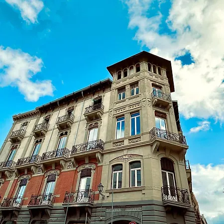 ホテル Palazzo Liberty Unique By Geocharme 4*