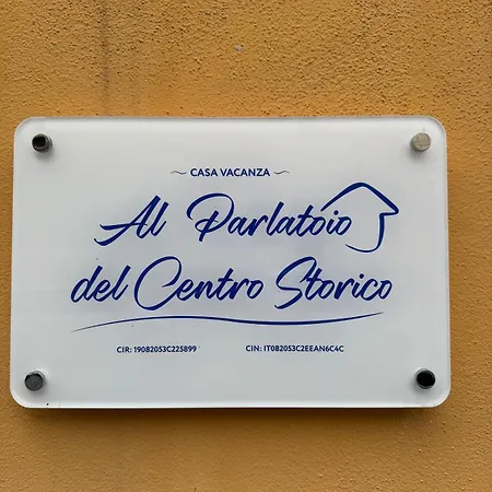 Al Parlatoio Del Centro Storico Apartment *