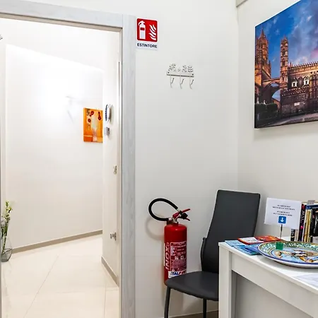Гостевой дом Sicily Trinacria House *