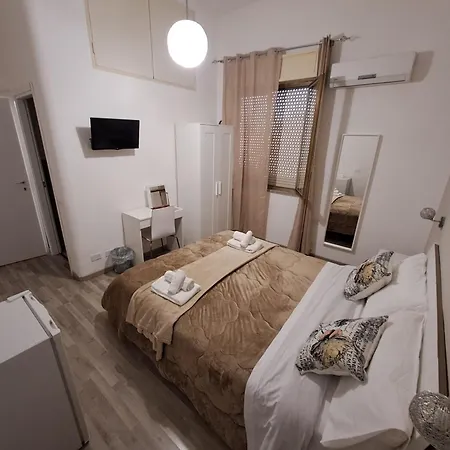 Bedroom La Stazione Bed & Breakfast *